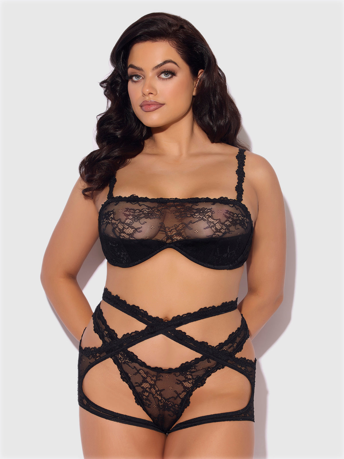 YVONE LACE BRA, GARTER & TANGA SET