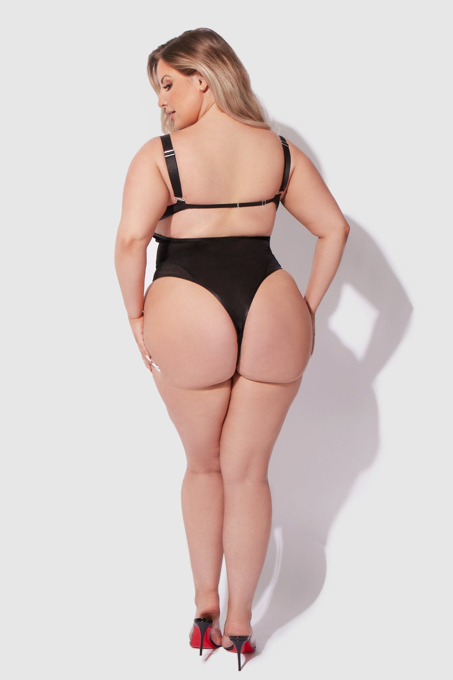 YVONE LAYERED BRA W MESH BODYSUIT BLACK / S